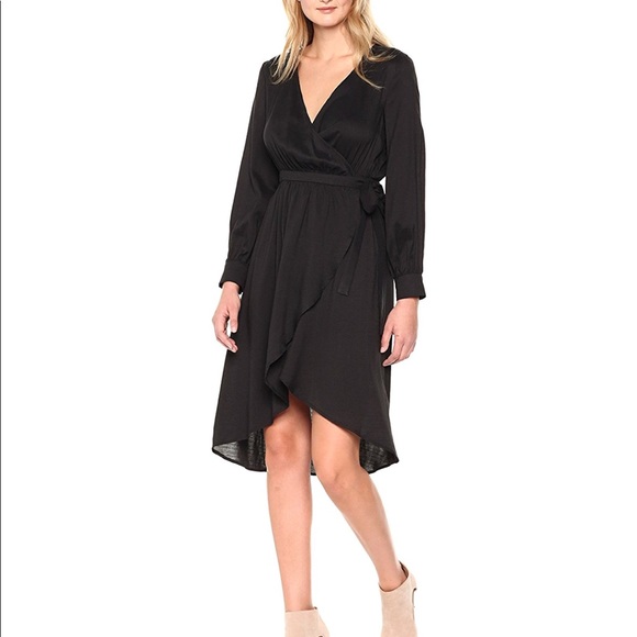 MINKPINK wrapped high low dress with v neck. - Picture 2 of 7